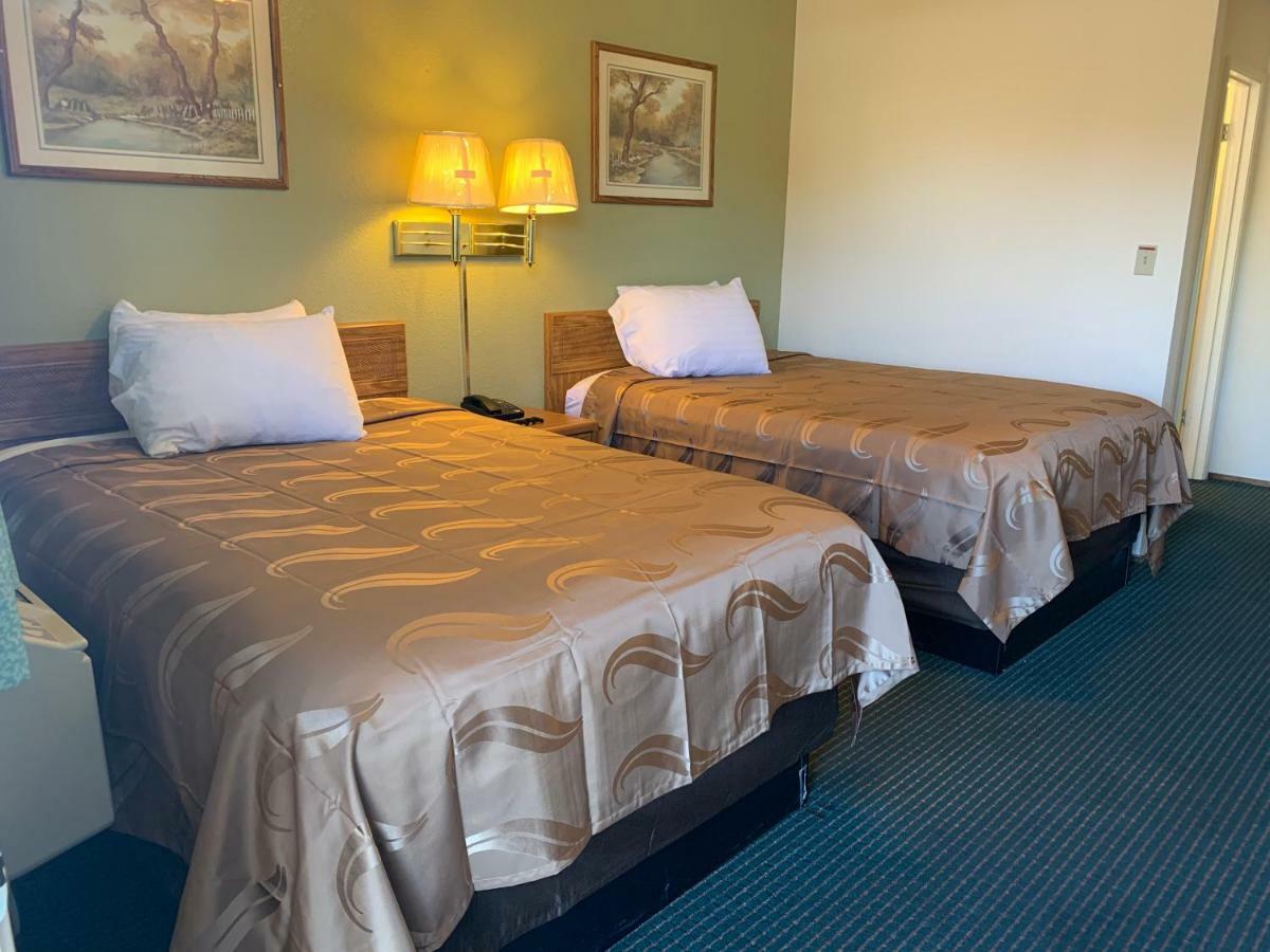 Regency Inn Lakeport Exterior foto